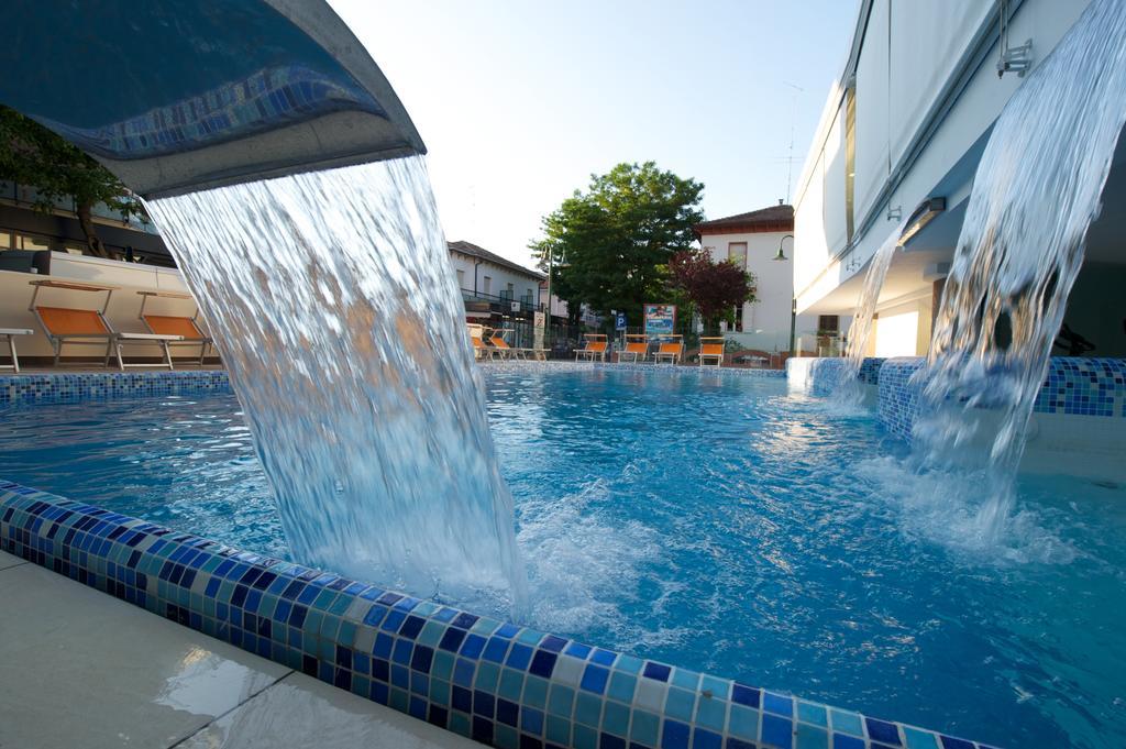 Hotel Lido Cattolica Zewnętrze zdjęcie